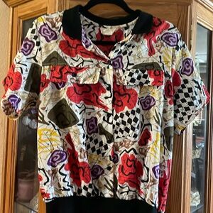 Medium cool 80s style floral pull over top